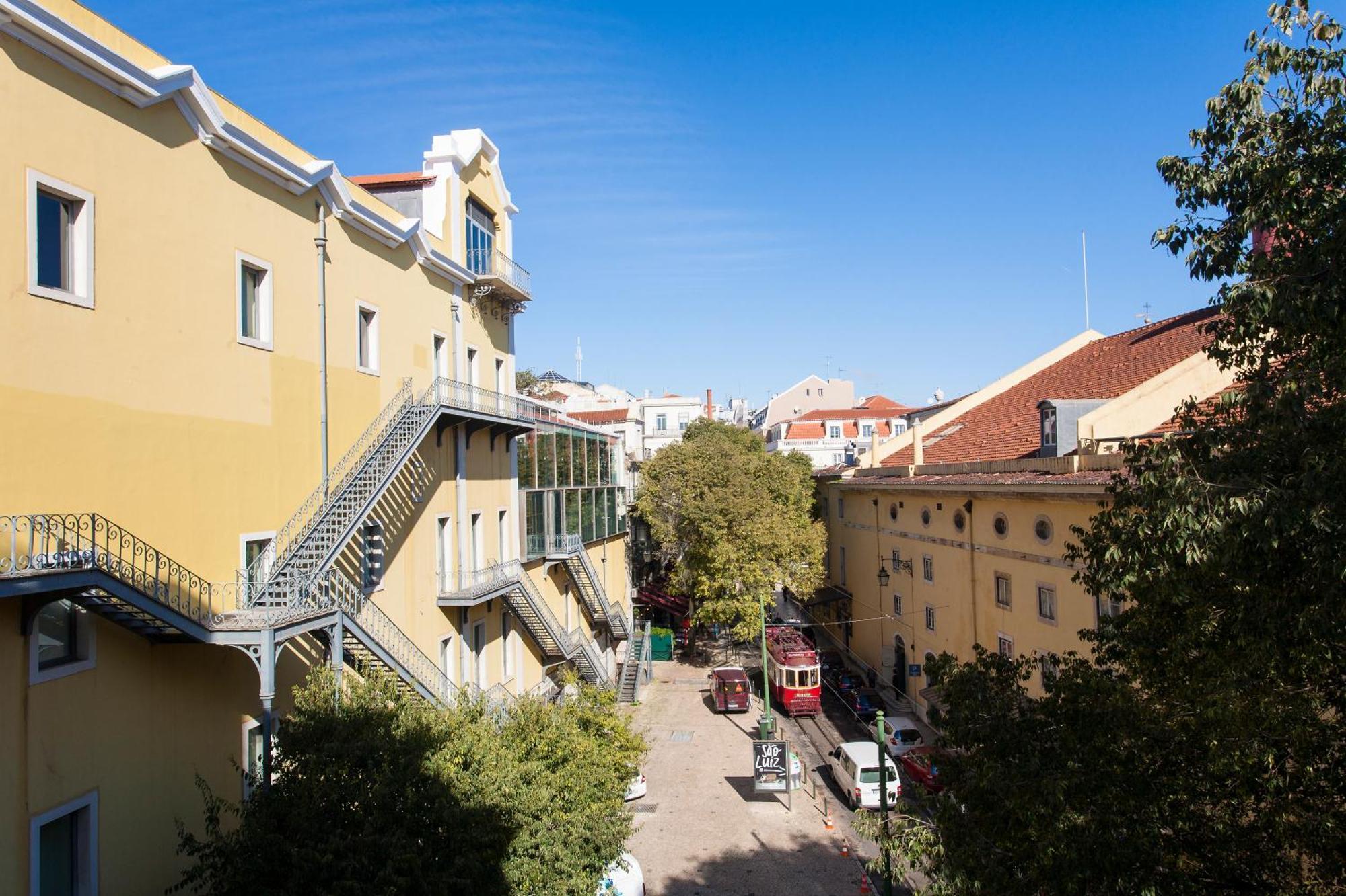 Joivy Stunning Design In Chiado Appartement Lisboa